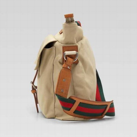 Gucci Medium Messenger Bag 256312 in Khaki