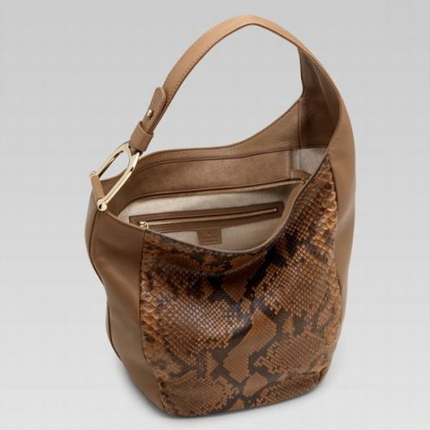 Gucci Outlet Greenwich Medium Shoulder Bag 257050 in Light Brown