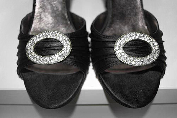 Manolo Blahnik metallic Black dOrsays