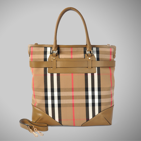 Burberry Grande Briglia casa Controllare Tote Borsa 37.638.421-2