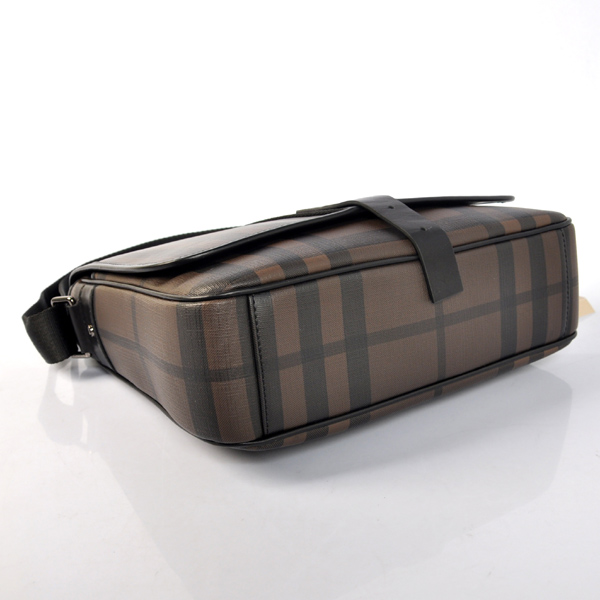 Burberry Controlla affumicato Ritratto Crossbody Borsa 36896341