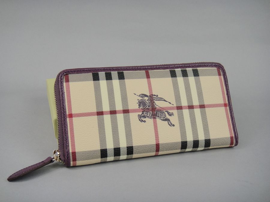 Burberry Grande Haymarket check Wallet 36404551