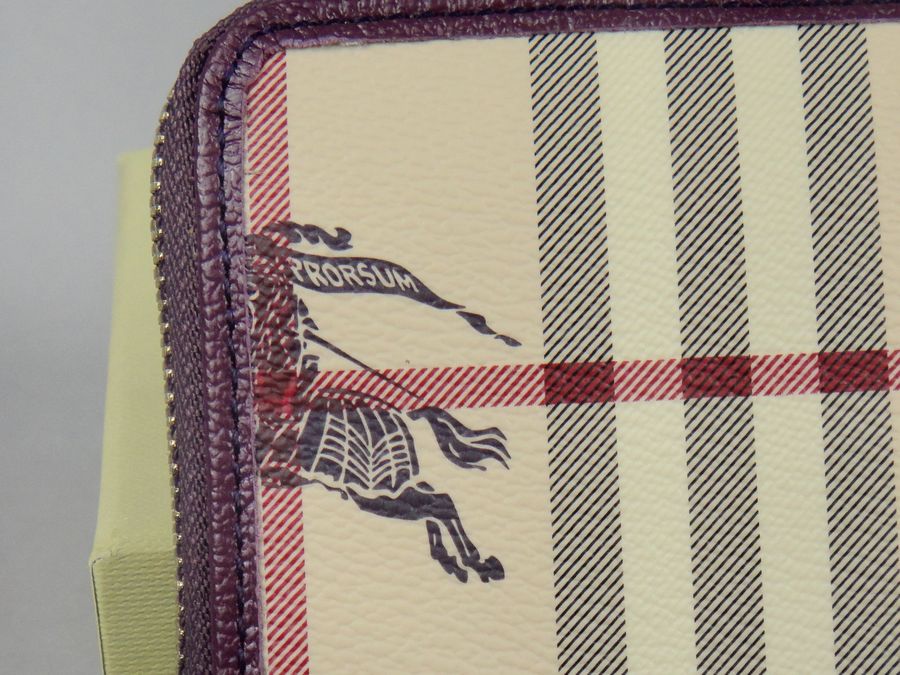 Burberry Grande Haymarket check Wallet 36404551