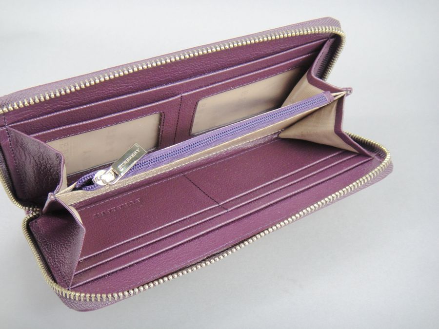 Burberry Grande Haymarket check Wallet 36404551