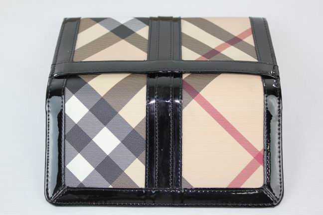 Burberry Grande Nova Check ID Wallet 34635783