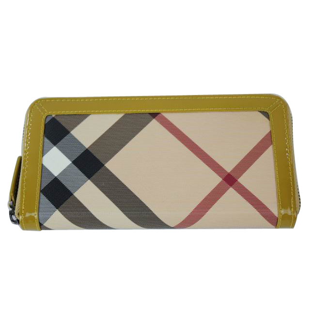 Burberry Grande Nova Check ID Wallet 37540588