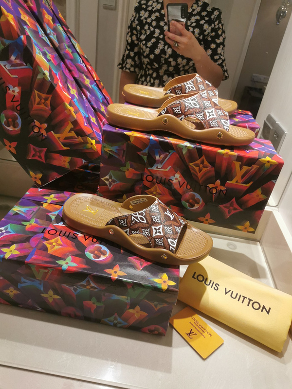 Louis Vuitton Uomo Slipper 0019