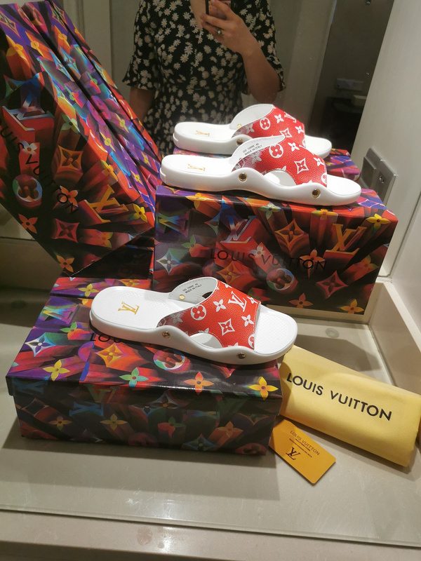 Louis Vuitton Uomo Slipper 0025