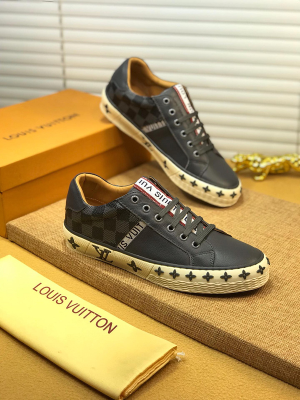 Louis Vuitton Uomo Scarpe 0079